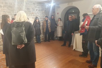 Odprtje razstave 73 km od Kočevja v Galeriji Ivana Groharja