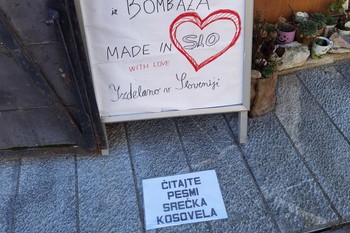 Martekova intervencija v Škofji Loki: »Čitajte Srečka Kosovela«, 2025 <em>Foto: Fotoarhiv Darka Simičića</em>