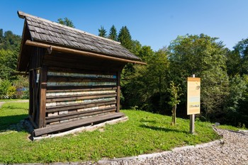 Grey Bee’s Educational Trail <em>Photo: Sašo Kočevar</em>