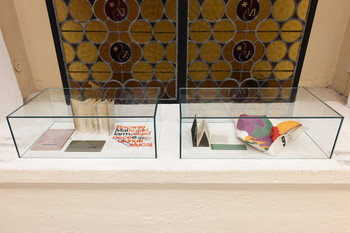 Josip Stošić: Đerdan, 1951, Acta navigationis rei publicae Ragusae, 1962, Jaz pojem Dubrovnik, 1962, Načrti za pet mojih in eno vašo pesem, 1976, Kost in kamen. Prvobitna igra, 1962 in Nova lutka, 1968.