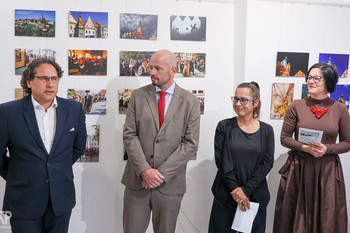 Odprtje razstave Srečanja (Meetings) v Táboru na Češkem <em>Foto: David Peltan</em>
