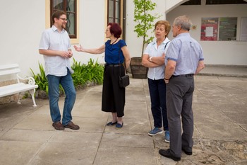 Odprtje razstave 80 let Loškega muzeja v Galeriji na Gradu. <em>Foto: Aleksander Jesenovec</em>