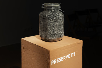 Lela B. Njatin, Preserve it!, 2024 <em>Foto: Lucija Rosc</em>
