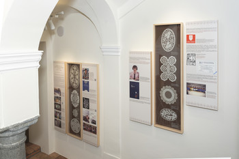 Klekljane čipke, "špice" na Žirovskem <em>Foto: Lucija Rosc</em>