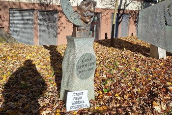 Za demokratizacijo umetnosti – ponovno <em>Foto: Fotoarhiv Darka Simičića</em>