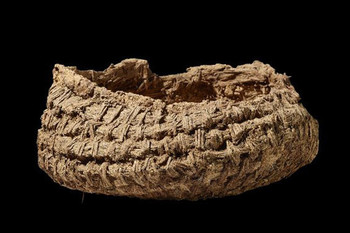 Okrogla košara iz Fajuma (5450–4400 pr. n. št.). ©petlamp.org