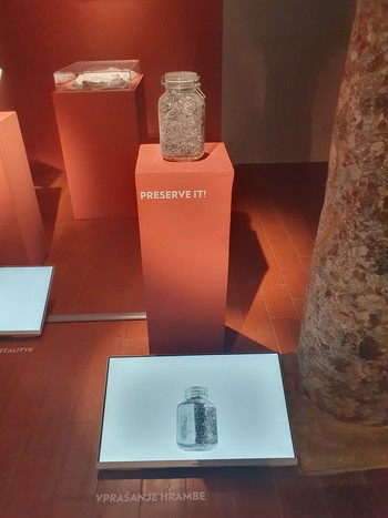 Lela B. Njatin, 73 km od Kočevja