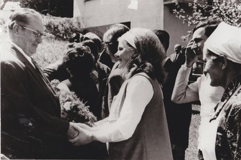Tito pri Brdarju v vasi Vinharje leta 1973 <em>Foto: Fototeka Loškega muzeja</em>