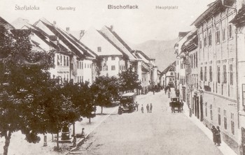 Pogled na Mestni trg, začetek 20. stoletja. 