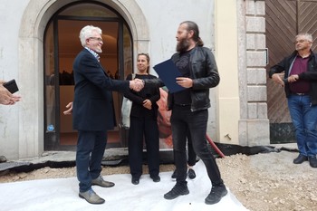 Odprtje razstave Metoda Frlica Bog z vsadkom