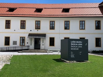 Odpiralni čas junija <em>Foto: Fototeka Loškega muzeja</em>