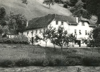 Kajbetova hiša v Zmincu, pred letom 1940. <em>Foto: Zasebna last</em>