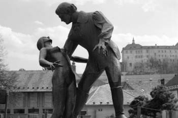 Tone Logonder: Agata in Jurij, 1969, bron. ©Tomaž Lunder, 1982.