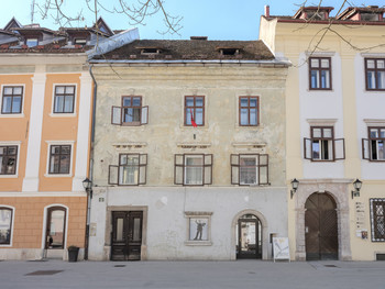Galerija Ivana Groharja, Mestni trg 37, Škofja Loka <em>Foto: Lucija Rosc</em>