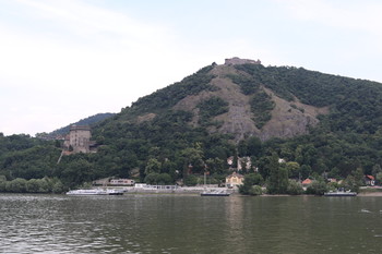 Pogled na Višegrad z donavske perspektive <em>Foto: Fotoarhiv Jožeta Štukla</em>