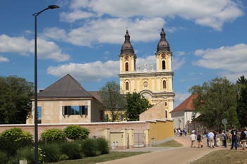 Kalocsa z veličastno katedralo sv. Marije <em>Foto: Jože Štukl</em>