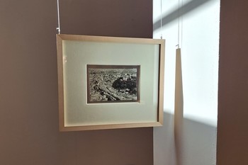 Pripravljanje razstave Za demokratizacijo umetnosti – ponovno <em>Foto: Fotoarhiv Darka Simičića</em>