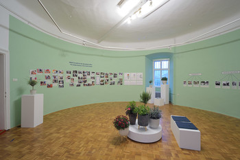 The Sožitje Society in the Castle Garden <em>Photo: Janez Pelko</em>