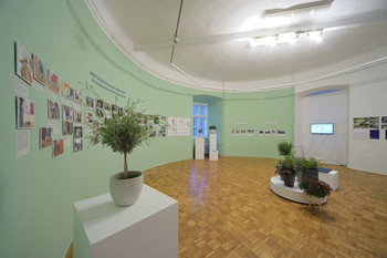 The Sožitje Society in the Castle Garden <em>Photo: Janez Pelko</em>