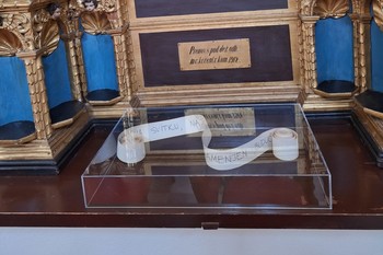 Installing the exhibition <em>Photo: Darko Simičić Photo Archive</em>