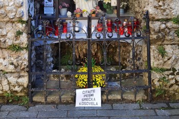 Poetic Agitation: Read the Poems of Srečko Kosovel, 2025, at various locations throughout the city <em>Foto: Darko Simičić Photo Archive</em>