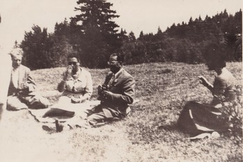 Tito s spremstvom na Soriški planini leta 1959 <em>Foto: Inž. Špolar</em>