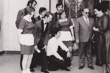 Tito in Jovanka z osebjem hotela Transturist, 9. 5. 1973 <em>Foto: Aki Košenina</em>